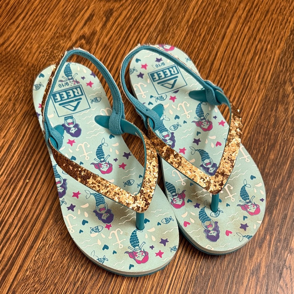 Reef Kids Sparkly Gold and Teal Flip Flops